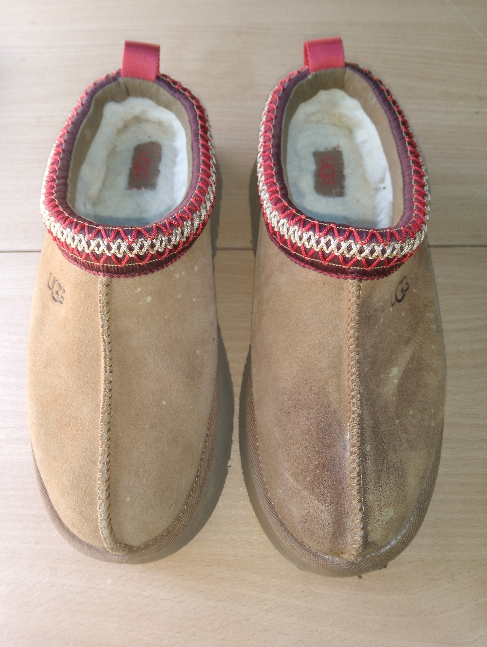 UGG Tazz